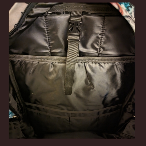 NWT Trendy Design Stylish Multiple Zippered Bag Laptop Backpack, Size XL, Unisex - Picture 8 of 8